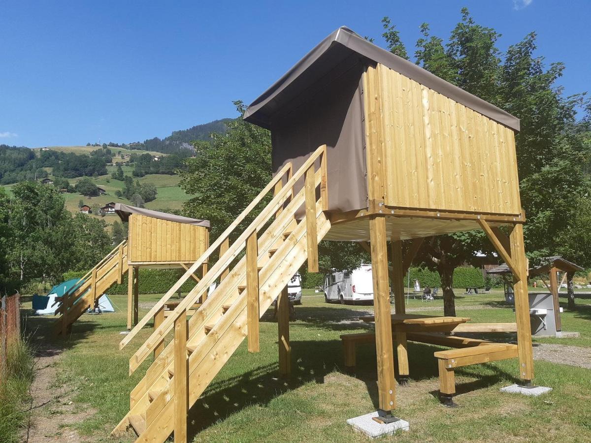 Campsite Camping Onlycamp Domelin *
